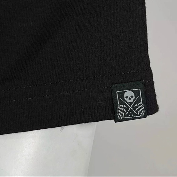 Sullen Men's T-shirt SILVER CHIEF Tattoos Urban Design Premium Quality - Picture 13 of 16